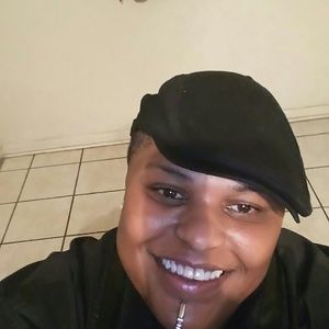 Meet your Posher, Jeanette