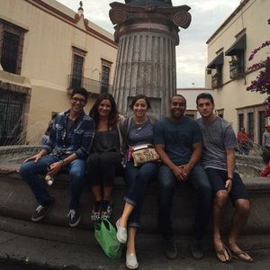 Meet your Posher, Alexandra