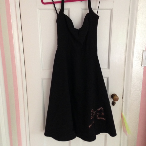 EUC cute teacup length black dress size 6