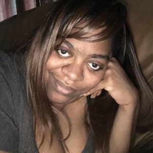 Meet your Posher, Tonya