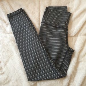 Lululemon High Times Cyber Stripe