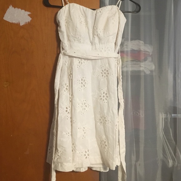 Forever21 white eyelet sweetheart dress