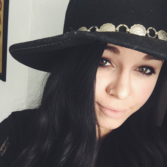 Vintage Black Hat w/ Silver Concho's