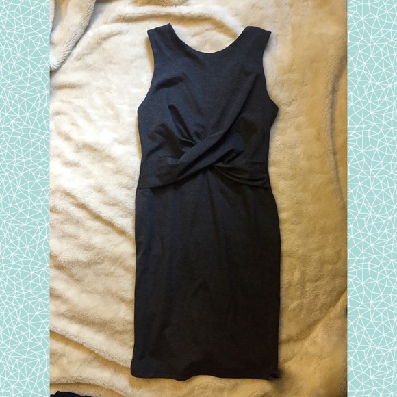 ⭐️SOLD⭐️ NWOT Grey Wrap Dress