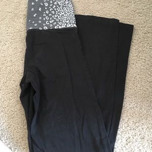 Pink yogas. Size s. Flare