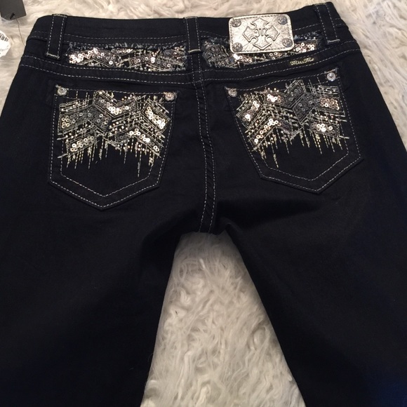 Last pair. Size 31 ONLY - Picture 3 of 4