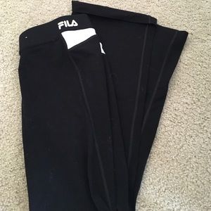 Fila sport yogas. Flare