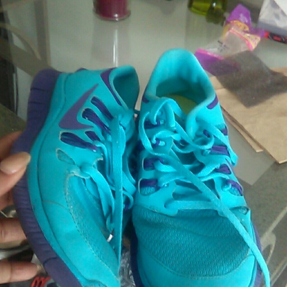 NIKE  FREE 5.0