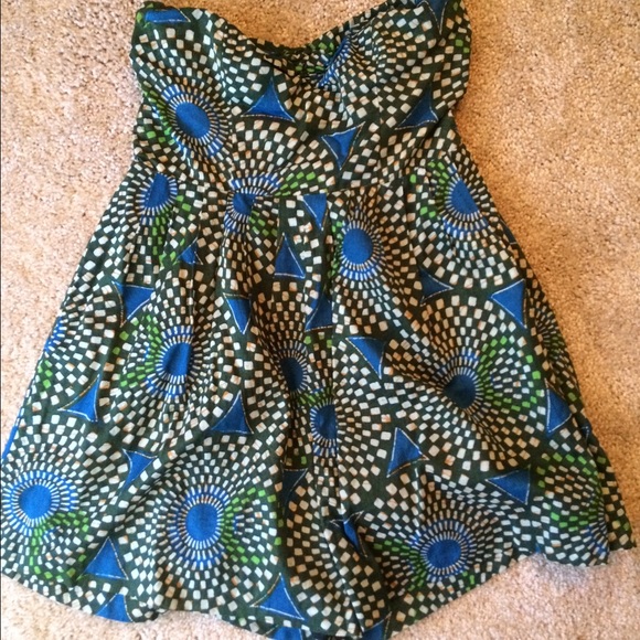 Printed, strapless romper