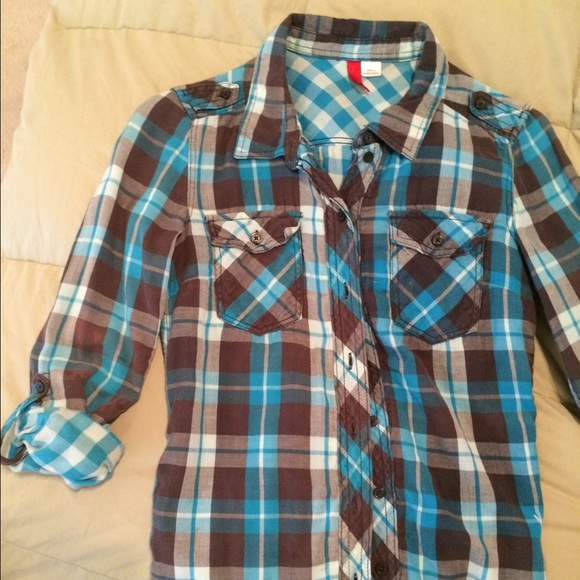 H&M Top - Picture 2 of 4