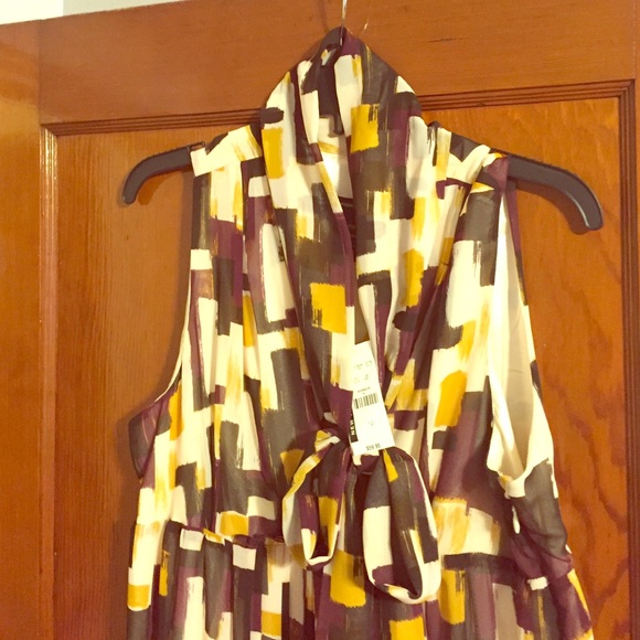 Dress - Picture 1 of 3