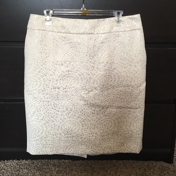 Beautiful gold skirt!