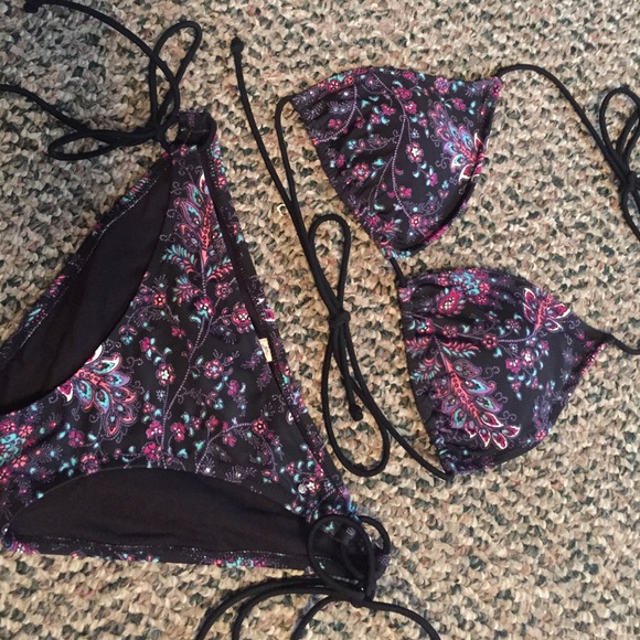 American Eagle Outfitters Other - Bikini from American Eagle & Hollister for Tara