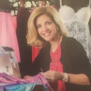 Meet your Posher, Carla