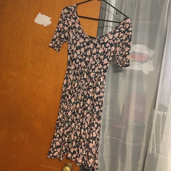 Forever21 floral dress S
