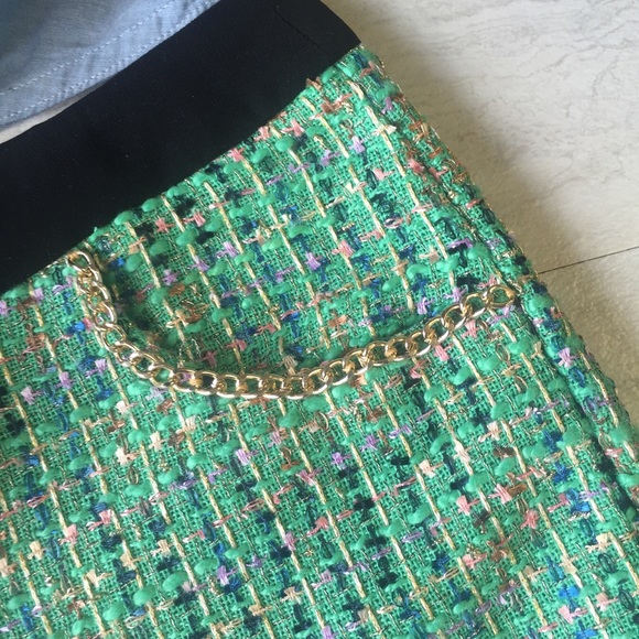 Tweed Shorts - Picture 2 of 4