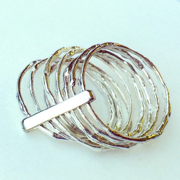Silver rings set