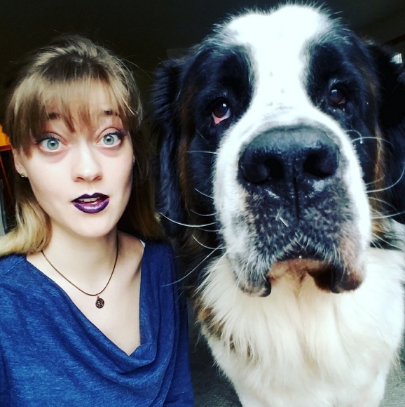 Meet your Posher, Mikaela - Picture 4 of 4