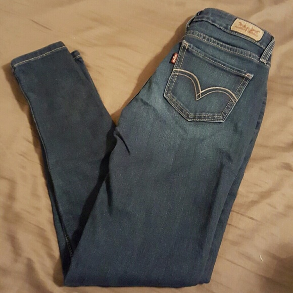 Women's EUC Levi Strauss 535 leggings