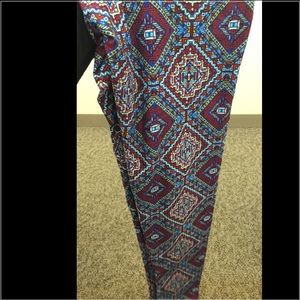Lularoe Tall & Curvy Leggings