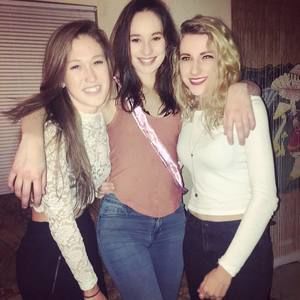 Meet your Posher, Alyssa