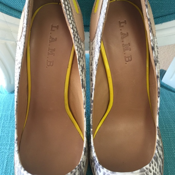 Snake print and yellow L.A.M.B. Heels! Like new! - Picture 4 of 4