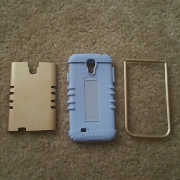 3 piece phone case. - Picture 3 of 3