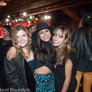 Meet your Posher, Huma