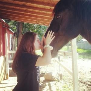 Meet your Posher, Savannah