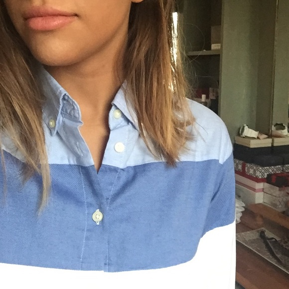 Long Sleeve Collared Shirt - Picture 2 of 2