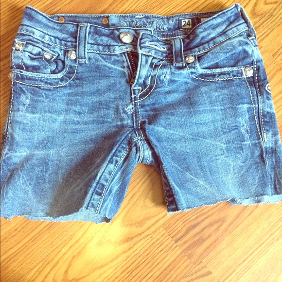 Miss Me jean shorts