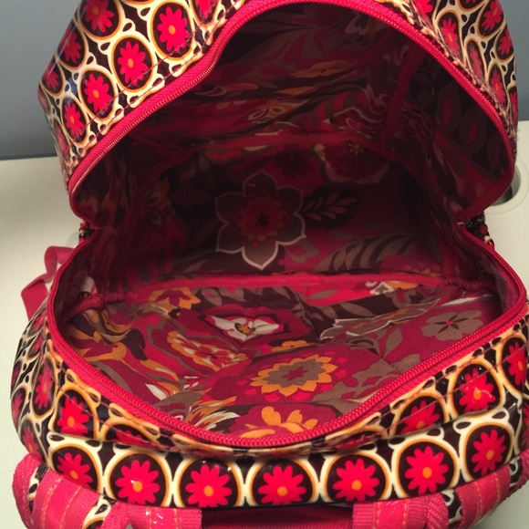 Vera Bradley frill weather proof backpack - Picture 4 of 4