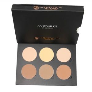 Anastasia Beverly Hills Contour Kit