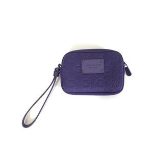 Michael Kors wristlet