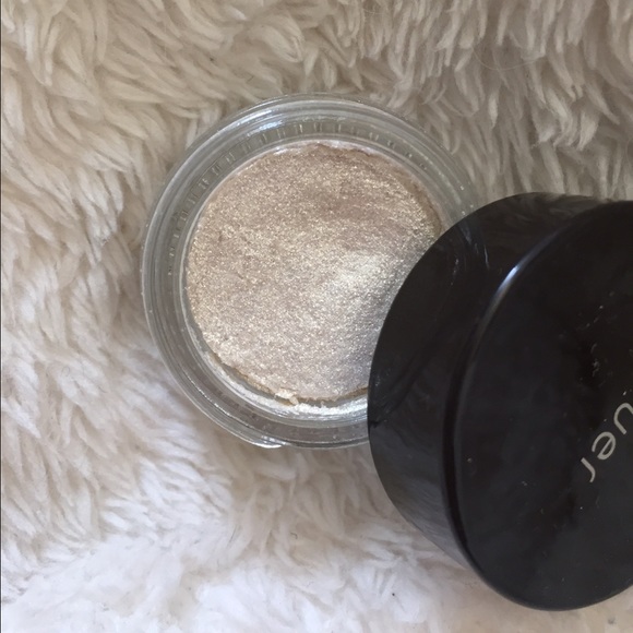 Jouer Créme Mousse Eyeshadow! ❤️