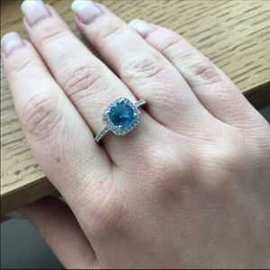 Brand new blue and white topaz silver ring