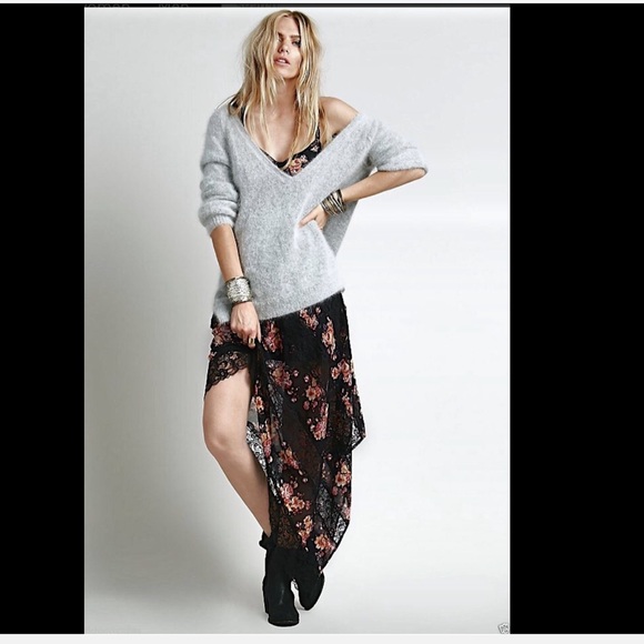 Free People black lace & floral Maxi Dress NWOT 6 - Picture 3 of 4