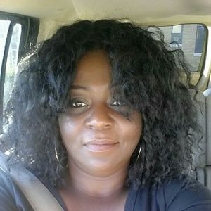 Meet your Posher, Tonya