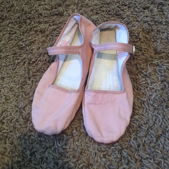 Hao Yu shoes