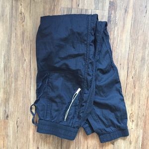 Hollister joggers