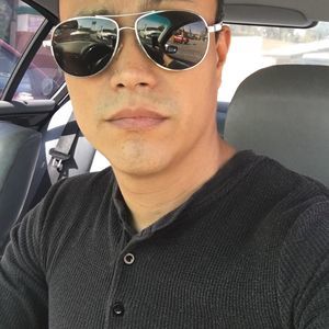 Meet your Posher, Adrian