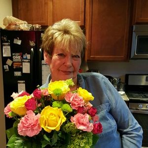 Meet your Posher, Camay