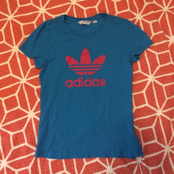 Adidas tee