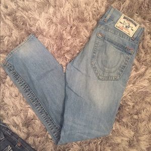 Men's True Religion jeans (worn twice!) ⭐️