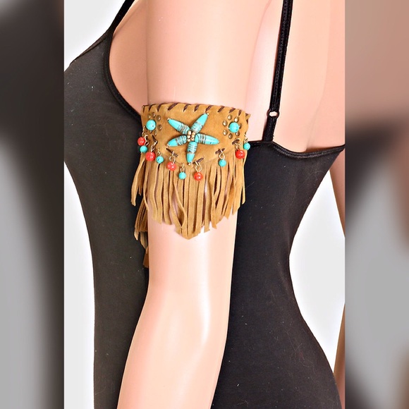 Faux leather beaded arm bracelet - Picture 3 of 3