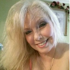 Meet your Posher, Debra