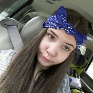 Meet your Posher, Edna