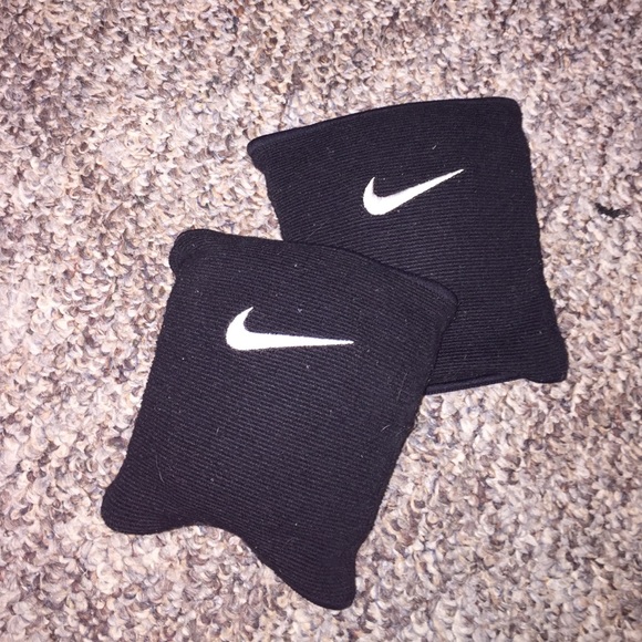 Nike volleyball kneepads