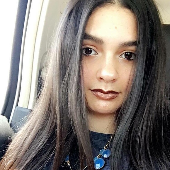 Meet your Posher, Val - Picture 5 of 8