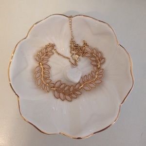 H&M Leaves Golden Pink Necklace